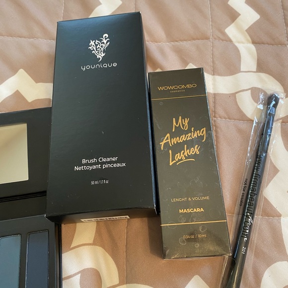 Moodstruck Addiction Palette lot, makeup - Picture 4 of 4